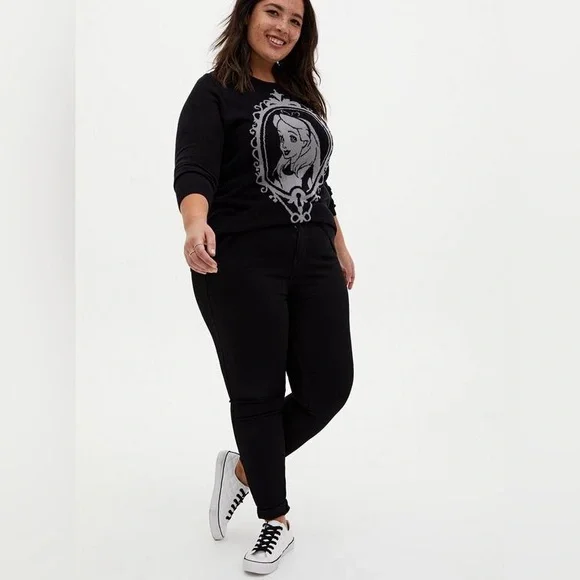 Torrid Disney Alice In Wonderland Black Sweater 1X (14-16) - Picture 3 of 7